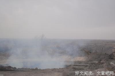 她就像杯白水，离不开，缺不了