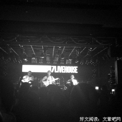 我艹！男友的blog里，竟全是他和....的片片....