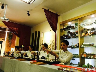 《胡越的故事》经典观后感10篇