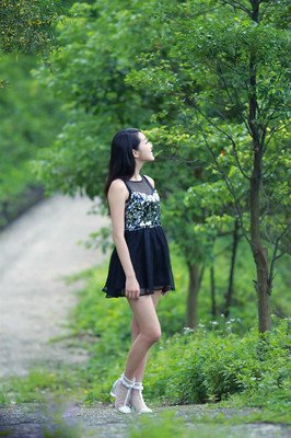 “成功的男人，一定要多睡几个女人”