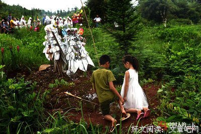 尘肺病人外乡早逝：骨灰难进村 无棺无碑 | 中国人的一天