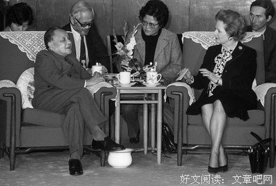 关于丑态百出的格言