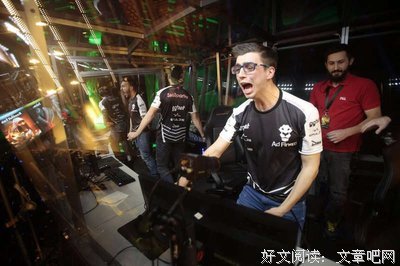 快来瓜分300000奖金啊