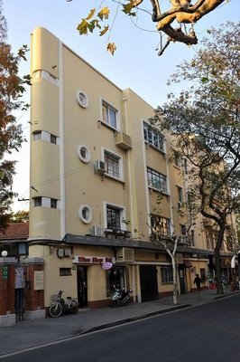 在你被工作逼疯前，读读这本书还来得及