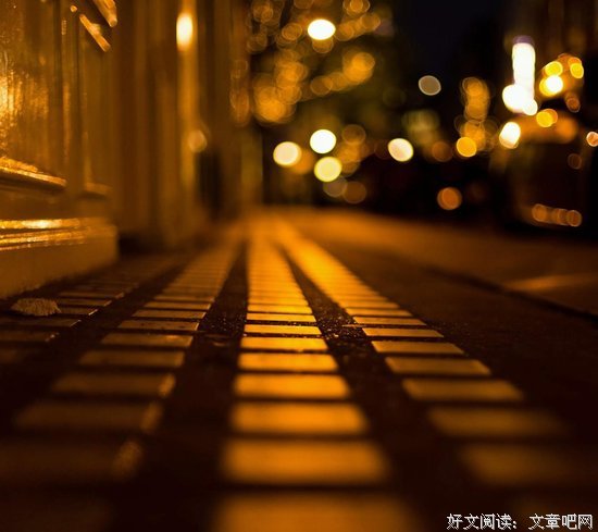 不要因为爱情，而让自己变成另外一个人！