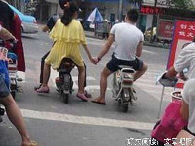 “我妈说你长得太骚了，迟早给我戴绿帽子。”