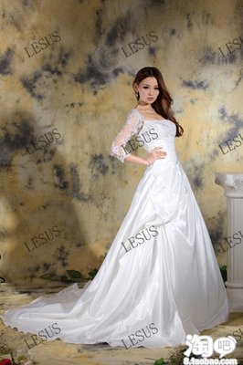 【多图】这些衣服露了肩和....出门真的太惹眼了吗....