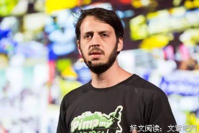 给他一支画笔，给他一个改变世界的机会