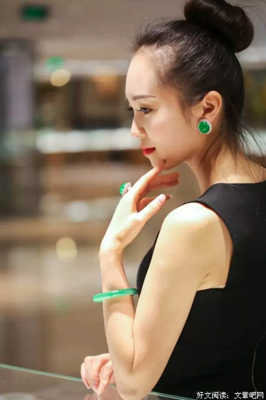 女人为什么要戴手镯，老祖宗总结的，说得真好