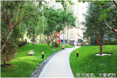 穿过至暂至轻的苦楚，看极重无比永远的荣耀