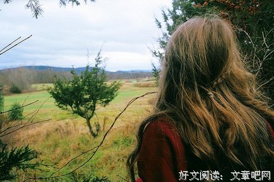 高高在上的句子
