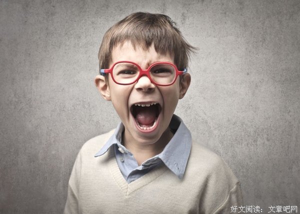 韩寒怒怼爆文作者，这样的焦虑你买吗？ | 歪理