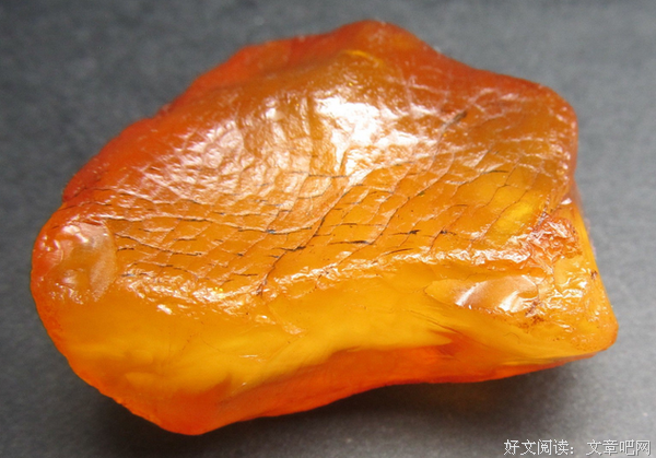 蜜蜡究竟多少钱一克才合理？