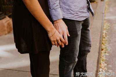 情侣之间最舒服的相处方式