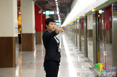 相恋8年求婚被拒，男子深夜买醉痛哭：这世上还有真爱吗？