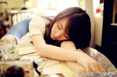 “你不是等不到对的人，也许只是等不到特别的那个人。”