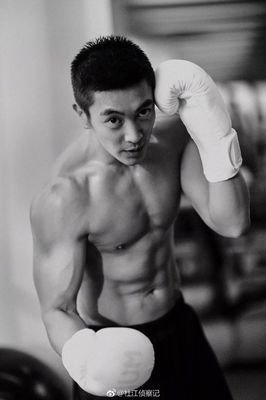 霍思燕，你TM到底在哪找的男人？！