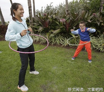 出差一年，女上司爱上我的未婚夫。