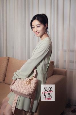 “素颜女神”王丽坤冻龄秘密大曝光：这样做，脸不黄、不长纹、不