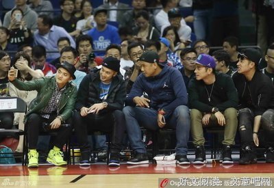 姚明病逝！娱乐圈众星默哀，六小龄童发文悼念！