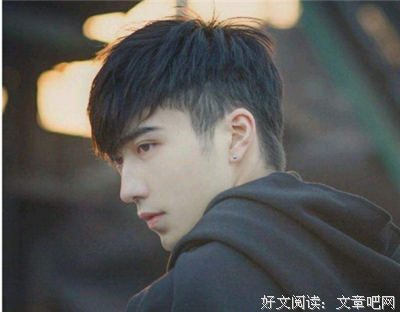 当一个人不再爱你的三种表现。