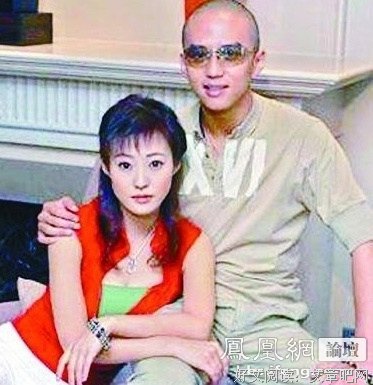 “风华正茂的年纪就是要谈恋爱啊”
