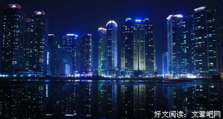 描写绚丽夺目的经典句子