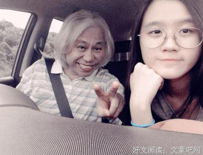 初尝禁果，女朋友主动开灯，怕我找不到
