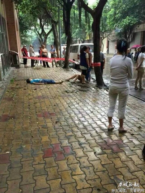 这是我第十二次，想带着孩子跳楼