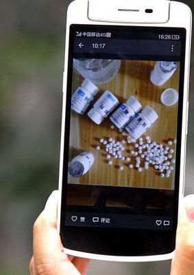 明明不想离开，却依旧停止不下转身的步伐