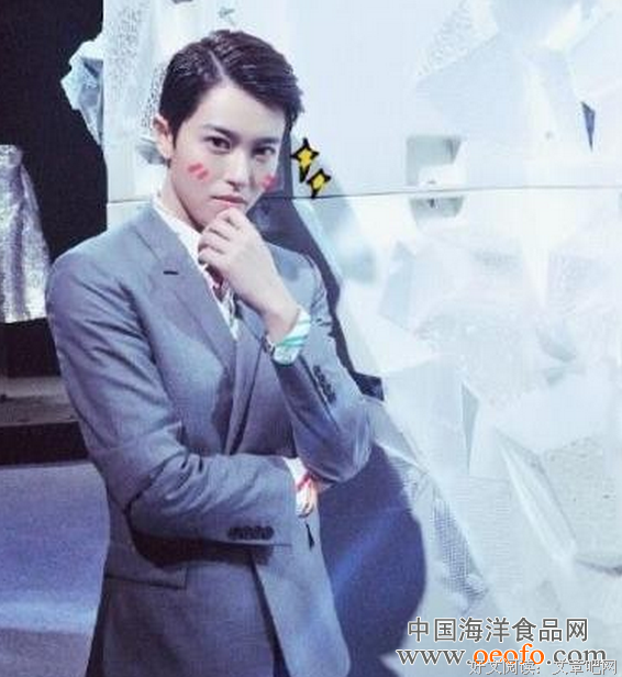 他曾是中国最帅的男人，妻子是中国最富的女人，直到后来她的遗嘱