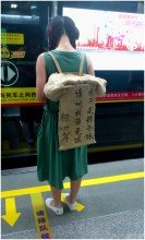 又到一年端午时——当一个个粽子投入水中，激起来的又是什么？