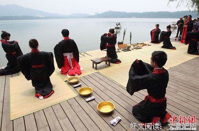 又是一年端午时，端午跟屈原到底什么关系？真正的端午节怎么来的