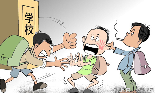 “杀了第一，我就是第一了”，最后将同学捅13刀致死！