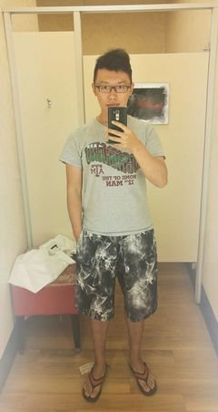 “为什么现在男生普遍都不追求女生了?”