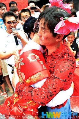 老婆总想要我父母钱：以前懂事的她去哪了？