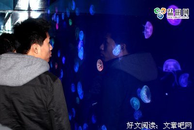 “男生还留恋前任的3个表现”
