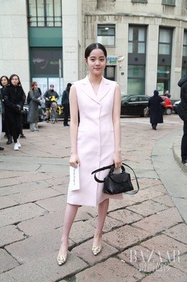 【对比照】下了班是8分美少女，一上班.....秒变上杆猴啊！！！