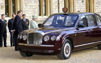 英国女王怒了！宣布正式开战……