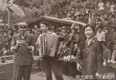 《红莓花儿开》的观后感10篇