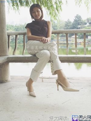三人行婚姻，要不要拖死第三者