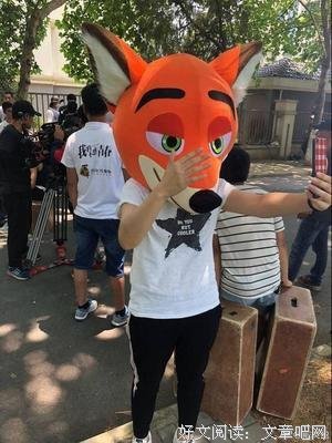 47岁杨钰莹3年为他打胎4次，要不然孩子都20岁了