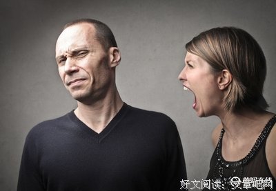 吵架时没忍住直接崩出一个屁，然后我俩....哈哈哈哈哈！！！！！