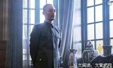 她，蒋介石惧怕的女人，为什么要送他一条裙子？