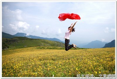 梦里，我们记住了一次花开；梦外，我看见了一场离别