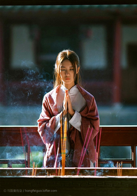 彭曙蓉：人生最好的境界本是寂寞的