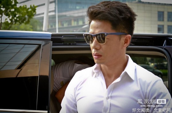 关于何东的名句摘抄
