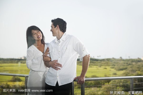 十点语音 | 陷入婚姻的沼泽 - 下