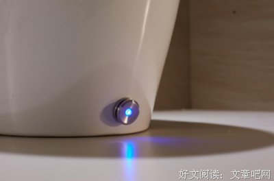 “吵架时，老公一个举动让我泪流满面”：生活很苦，但你很甜