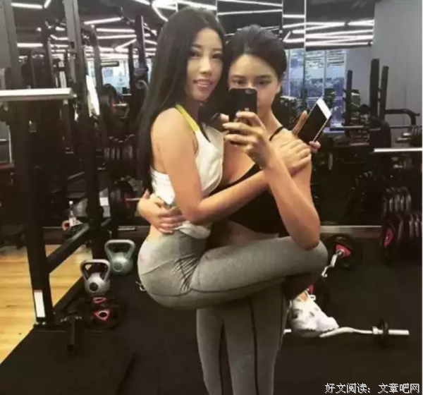蜜桃臀、马甲线、天鹅颈，那些健身的姑娘，后来美成什么样了？
